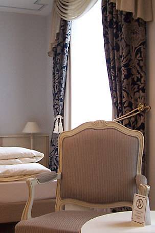 Imagen de la habitación del Hotel Burghof. Foto 14
