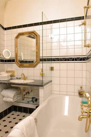 Imagen de la habitación del Hotel Burghotel Auf Sch&ouml;nburg. Foto 8