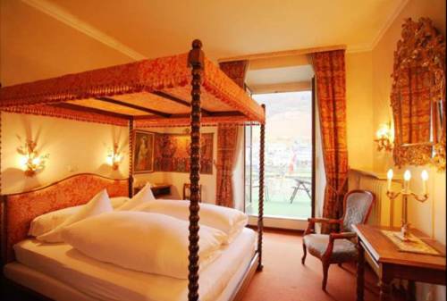 Imagen de la habitación del Hotel Burg-hotel Cochem. Foto 10