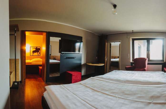 Imagen de la habitación del Hotel Burghotel Pass. Foto 16