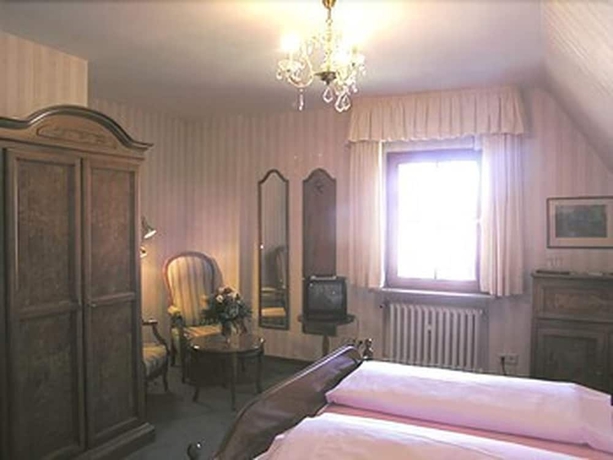 Imagen de la habitación del Hotel Burg-hotel Relais Du Silence. Foto 8