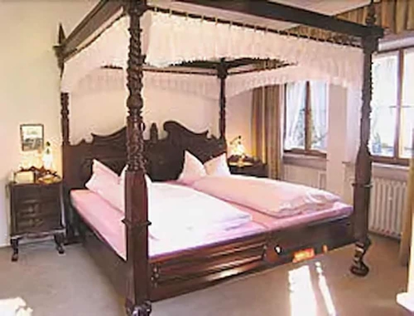 Imagen de la habitación del Hotel Burg-hotel Relais Du Silence. Foto 16