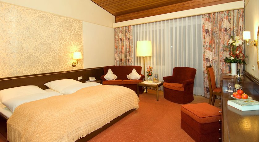 Imagen de la habitación del Hotel Burghotel, Weiler ob Helfenstein. Foto 8