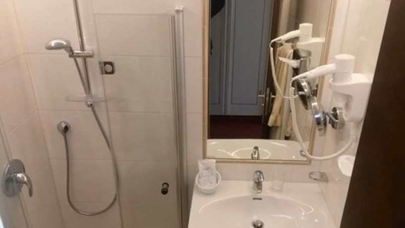 Imagen de la habitación del Hotel Burghotel, Weiler ob Helfenstein. Foto 13
