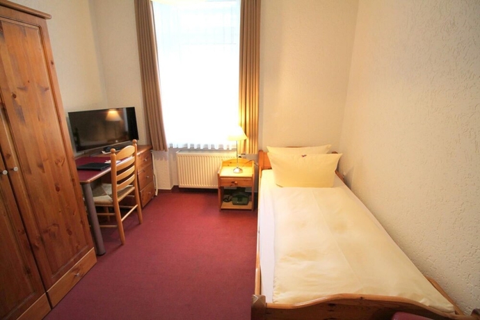 Imagen de la habitación del Hotel Burgk. Foto 9