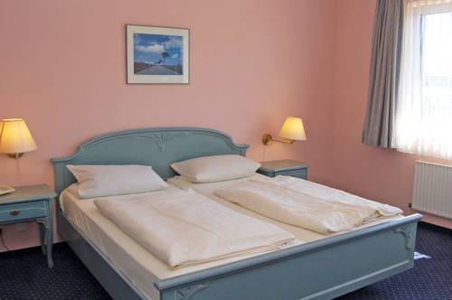 Imagen de la habitación del Hotel Burg-klause. Foto 6