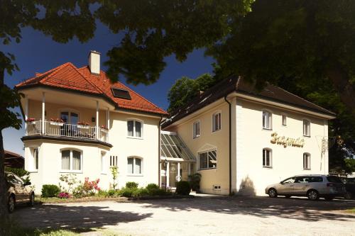 Imagen general del Hotel Burgmeier. Foto 3