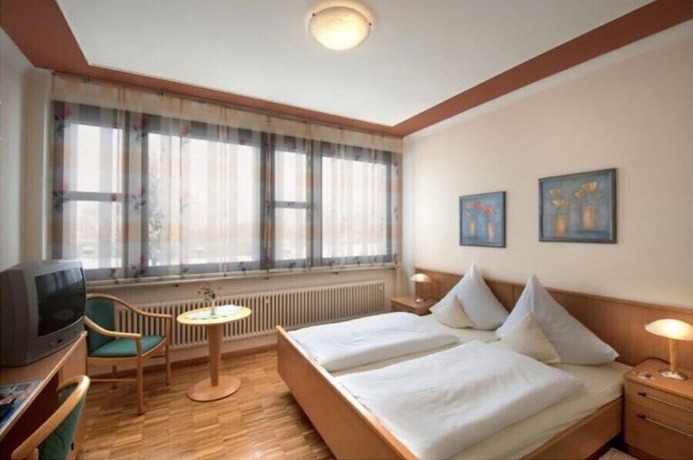 Imagen de la habitación del Hotel Burgstadt-Hotel. Foto 17