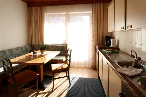 Imagen de la habitación del Hotel Burgstein. Foto 8