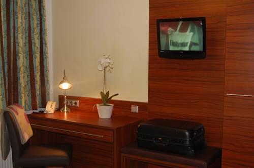 Imagen de la habitación del Hotel Burgwirt. Foto 6