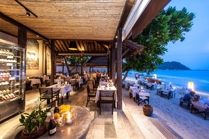 Imagen del bar/restaurante del Hotel Buri Rasa Koh Phangan. Foto 2