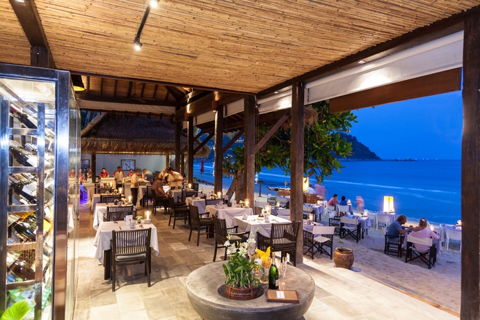 Imagen del bar/restaurante del Hotel Buri Rasa Koh Phangan. Foto 4