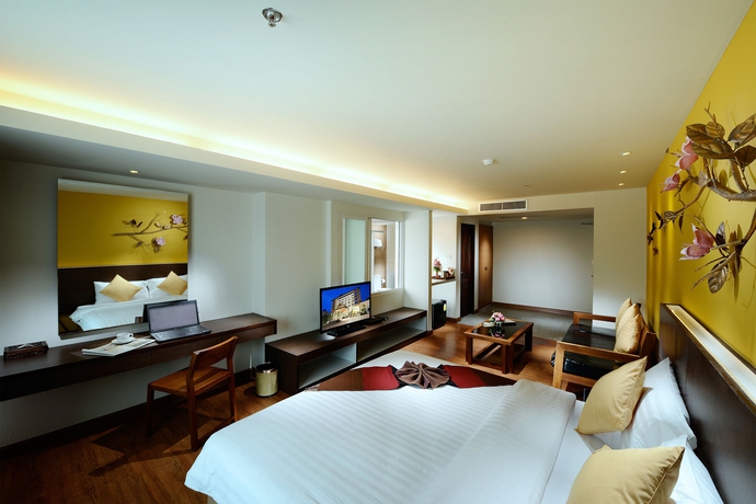 Imagen de la habitación del Hotel Buri Sriphu and Convention Centre. Foto 9