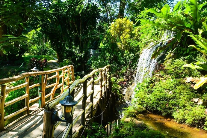 Imagen de los exteriores del Hotel Buritara Resort and Spa, Kanchanaburi. Foto 7