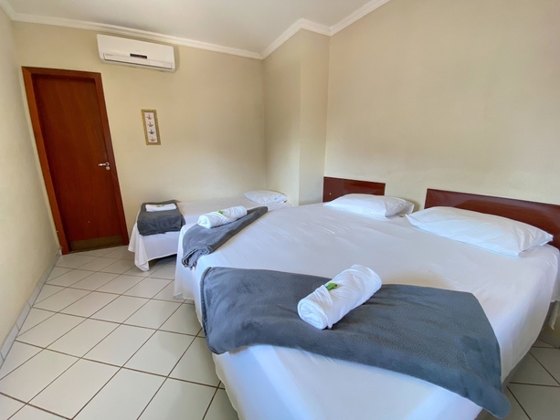 Imagen de la habitación del Hotel Buriti. Foto 12