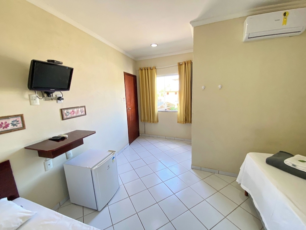 Imagen de la habitación del Hotel Buriti. Foto 17