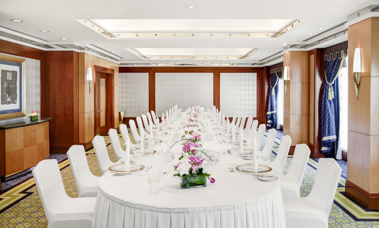 Imagen de los interiores del Hotel Burj Al Arab Jumeirah. Foto 9