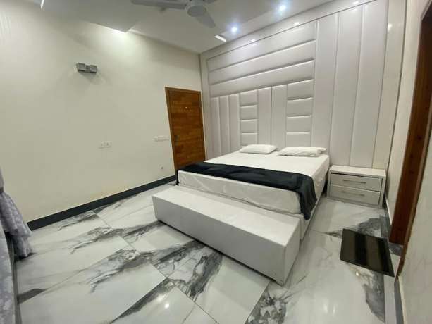 Imagen de la habitación del Hotel Burj Al Bahria Town Luxury Suites. Foto 14