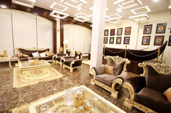 Imagen de los interiores del Hotel Burj Al Swat. Foto 18