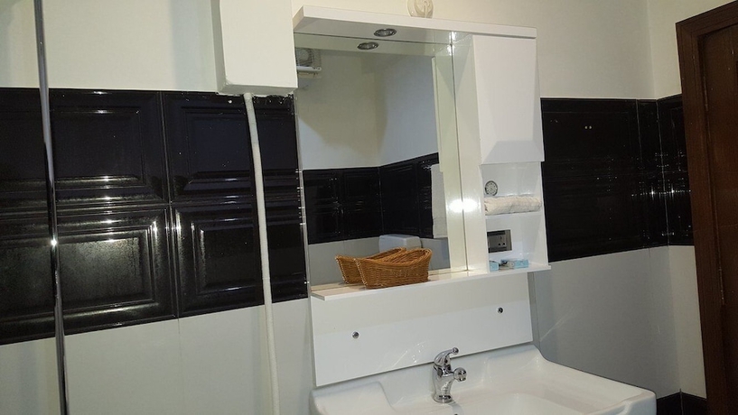 Imagen de la habitación del Hotel Burj Al Swat. Foto 13