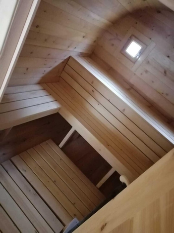 Imagen de la piscina del Hotel Burka Hostel. Foto 18