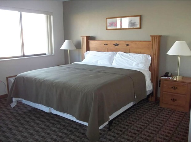 Imagen de la habitación del Hotel Burke Inn Motel and Suites. Foto 15