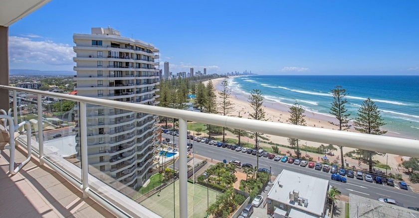 Imagen general del Hotel Burleigh Beach Tower. Foto 1