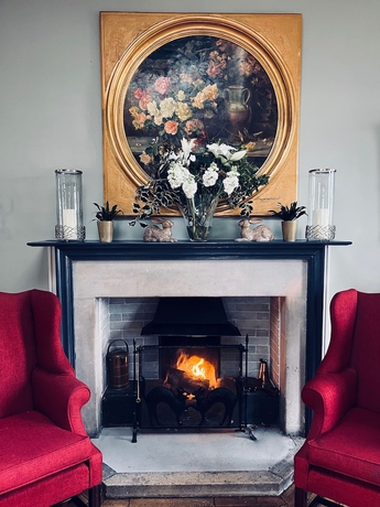 Imagen de los interiores del Hotel Burleigh Court, Stroud. Foto 19