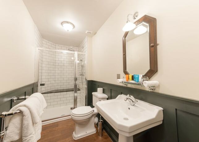 Imagen de la habitación del Hotel Burley Manor. Foto 18