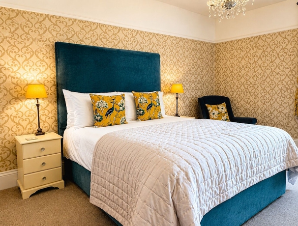 Imagen de la habitación del Hotel Burlington Berties. Foto 6