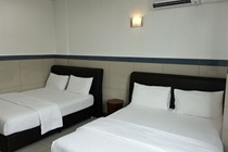 Imagen de la habitación del Hotel Burmahtel - Hostel. Foto 5