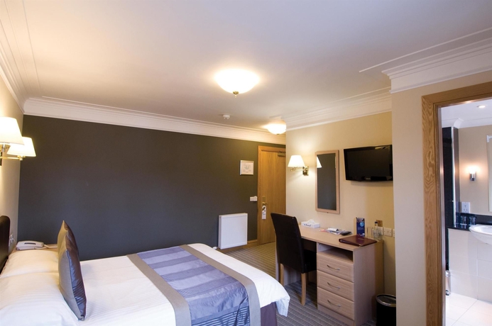 Imagen de la habitación del Hotel Burnett Arms. Foto 7