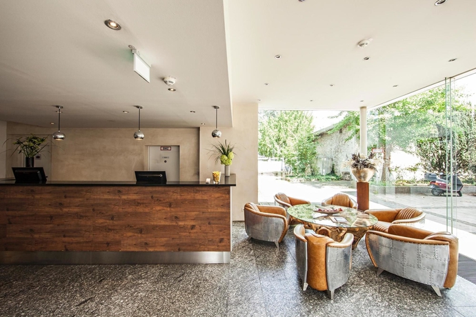 Imagen de los interiores del Hotel Burns Art Cologne. Foto 8