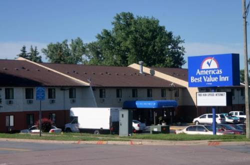 Imagen de la habitación del Hotel Burnsville Inn and Suites. Foto 2