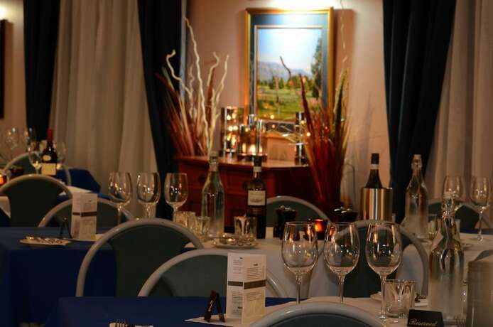 Imagen del bar/restaurante del Hotel Burra Motor Inn. Foto 3