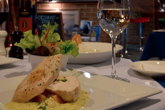 Imagen del bar/restaurante del Hotel Burra Motor Inn. Foto 7