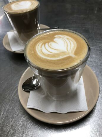 Imagen del bar/restaurante del Hotel Burra Motor Inn. Foto 8