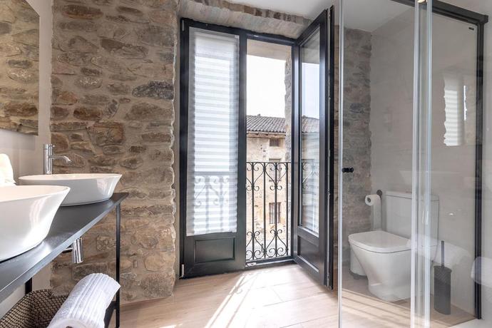 Imagen de la habitación del Hotel Burruzkale Etxea. Foto 4