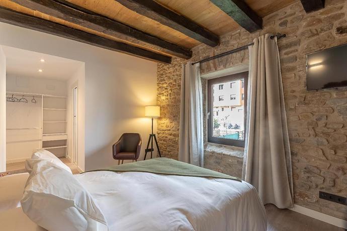 Imagen de la habitación del Hotel Burruzkale Etxea. Foto 5