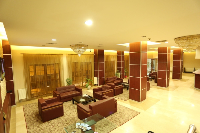Imagen de los interiores del Hotel Bursa Palas. Foto 15