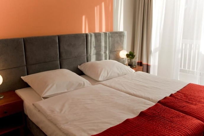 Imagen de la habitación del Hotel Bursztyn. Foto 14