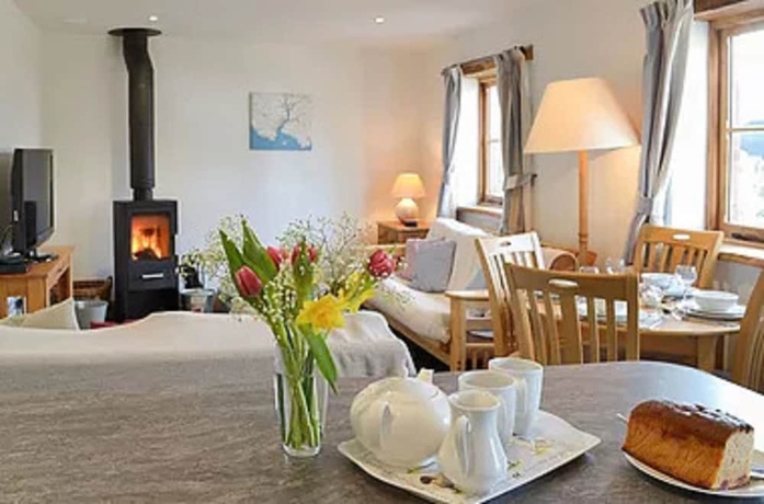 Imagen de los interiores del Hotel Burton Farmhouse. Foto 14