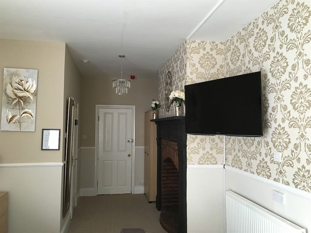Imagen de la habitación del Hotel Burton Villa Guest House. Foto 3