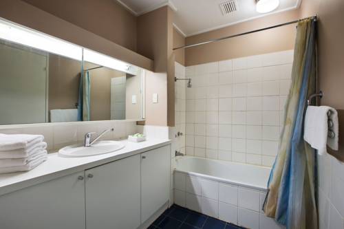 Imagen de la habitación del Hotel Burvale. Foto 6