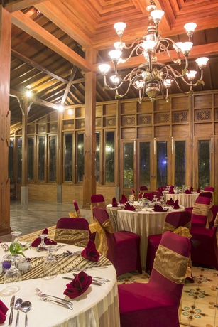 Imagen del bar/restaurante del Hotel Burza Yogyakarta. Foto 4