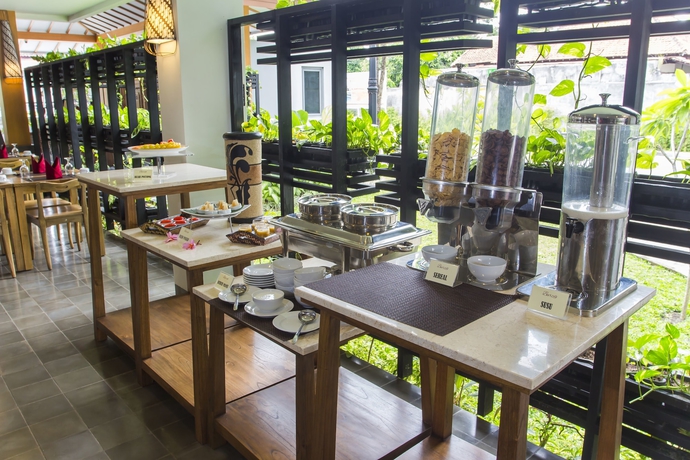 Imagen del bar/restaurante del Hotel Burza Yogyakarta. Foto 7