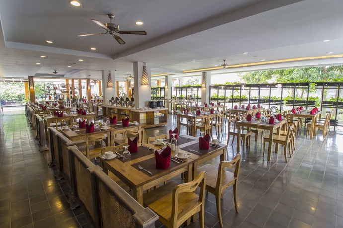 Imagen del bar/restaurante del Hotel Burza Yogyakarta. Foto 12