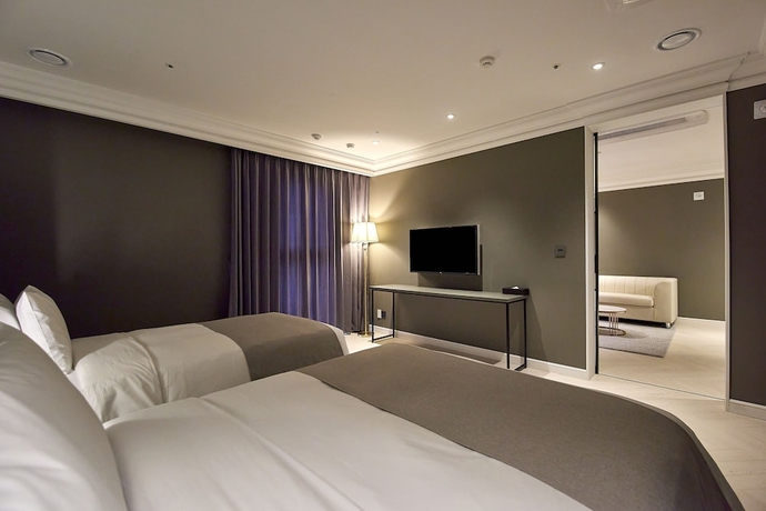Imagen de la habitación del Hotel Busan City. Foto 11