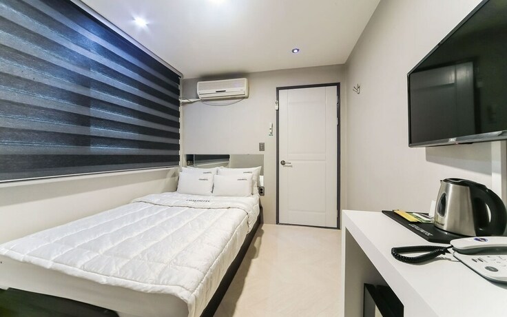 Imagen de la habitación del Hotel Busan Dadaepo Coza 837. Foto 24