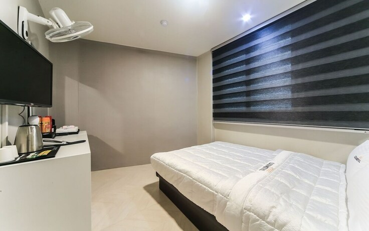 Imagen de la habitación del Hotel Busan Dadaepo Coza 837. Foto 32